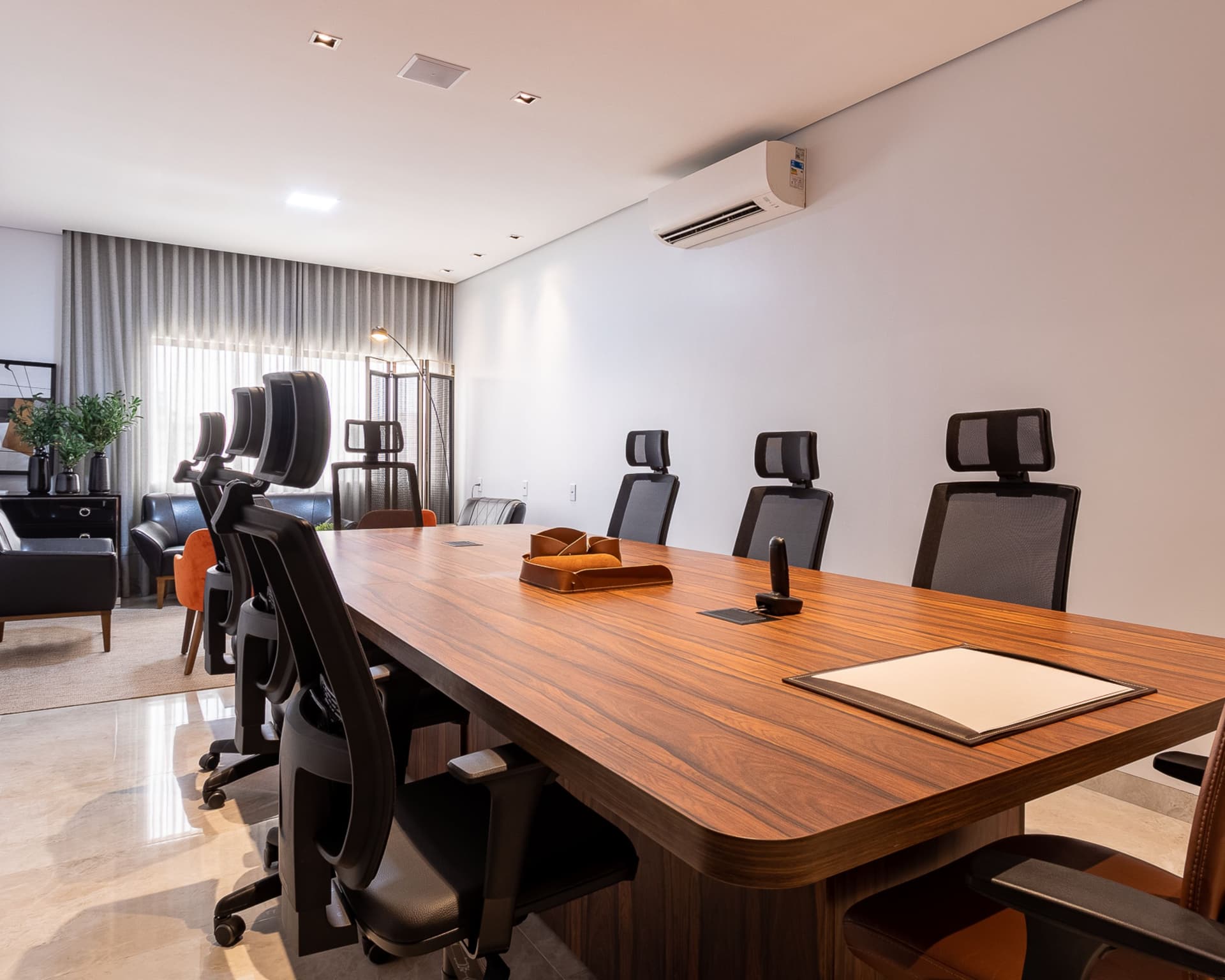 Escritório Valverde Chahaira Advocacia